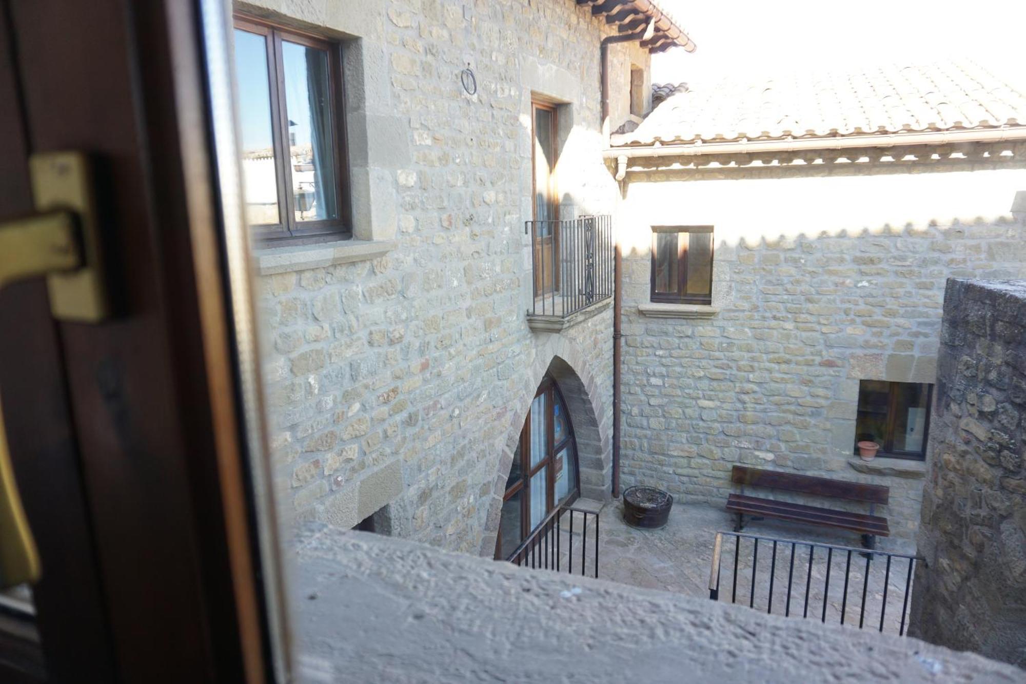 Albergue De Sos del Rey Católico Eksteriør billede